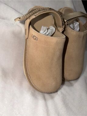 UGG W Goldenstar in beige, women’s 5.5